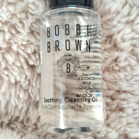 BOBBI BROWN SOOTHING CLEANSING OIL FACE CLEANSER. - Picture 10 of 14